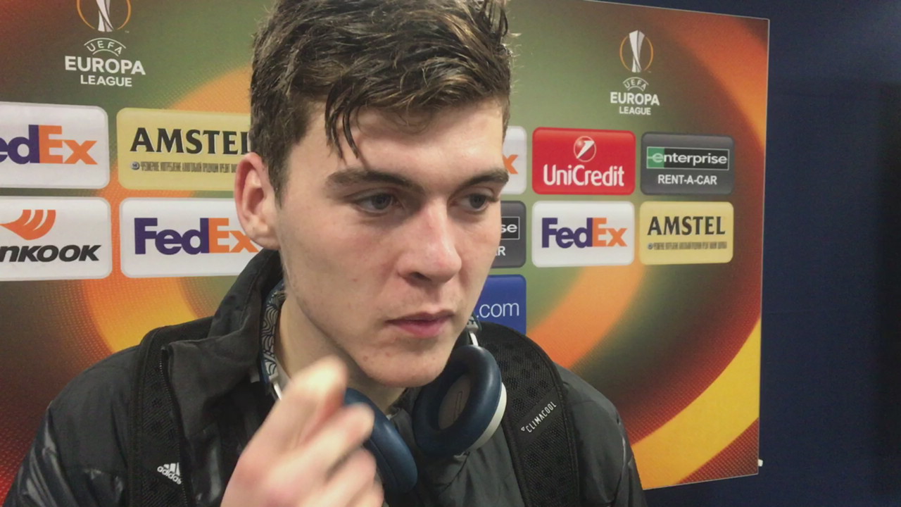 - Et klapp på skuldra